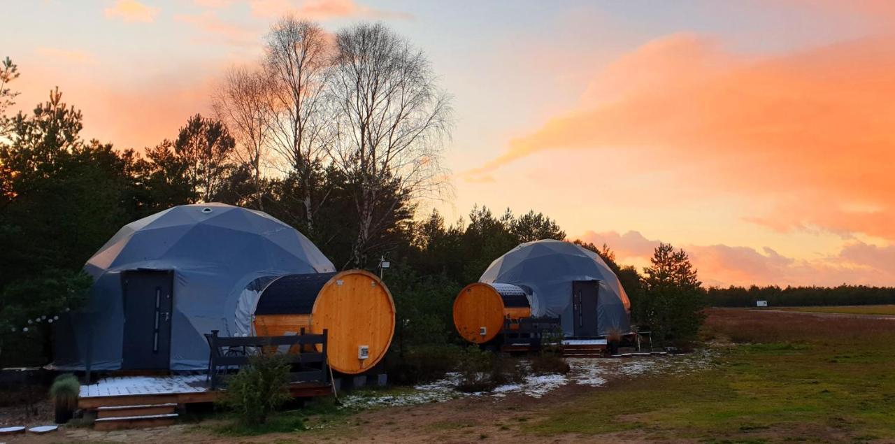 Podniebny Glamping Hotell Borsk Eksteriør bilde